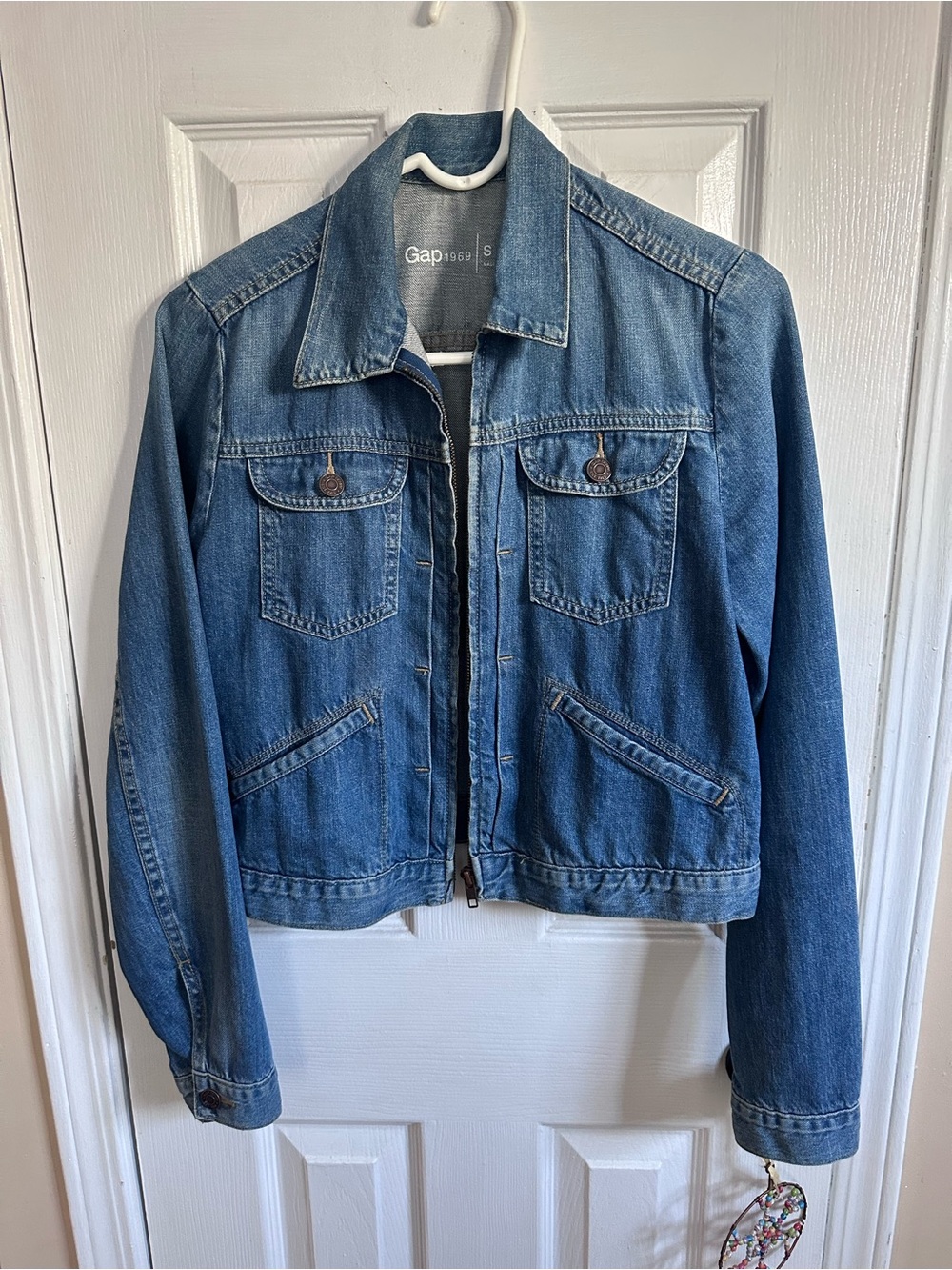 GAP Medium Blue Zip-Front Denim Jacket - Women's